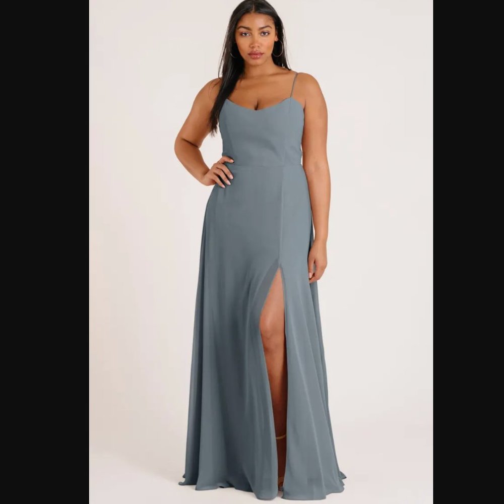 Jenny Yoo Kiara Hydrangea Chiffon Bridesmaid Dress Size 14